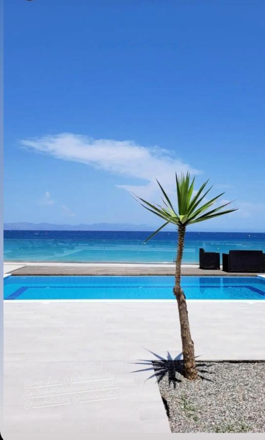 Vaso Beach Front Villa Ialysos  Exterior foto